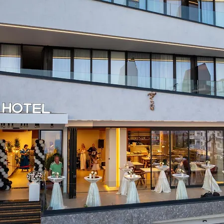 Jako Premium 4* Sarandë