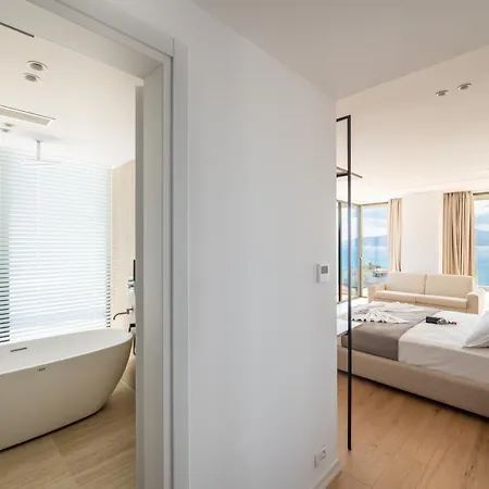 Jako Premium Sarandë